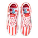 Tenis-Vans-Old-Skool-x-Where-s-Waldo-Multicolor-4