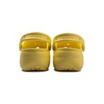 Sandalia-Crocs-Classic-Platform-Feminina-Amarelo-6