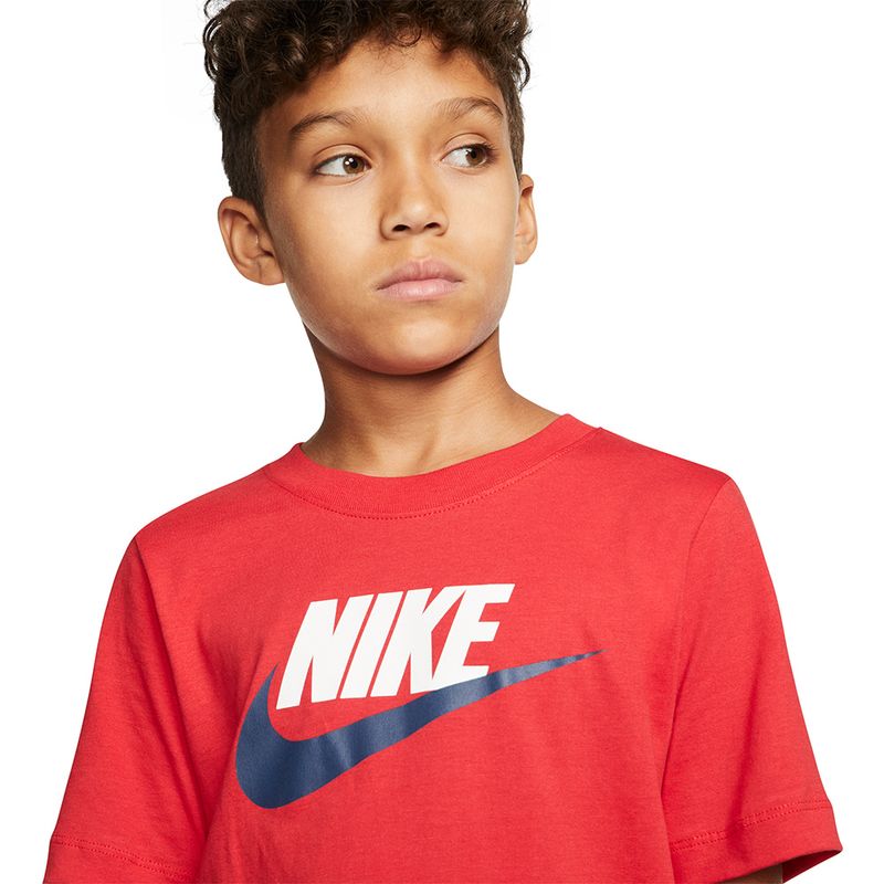 Camiseta-Nike-Futura-IC-Infantil-Vermelha-3