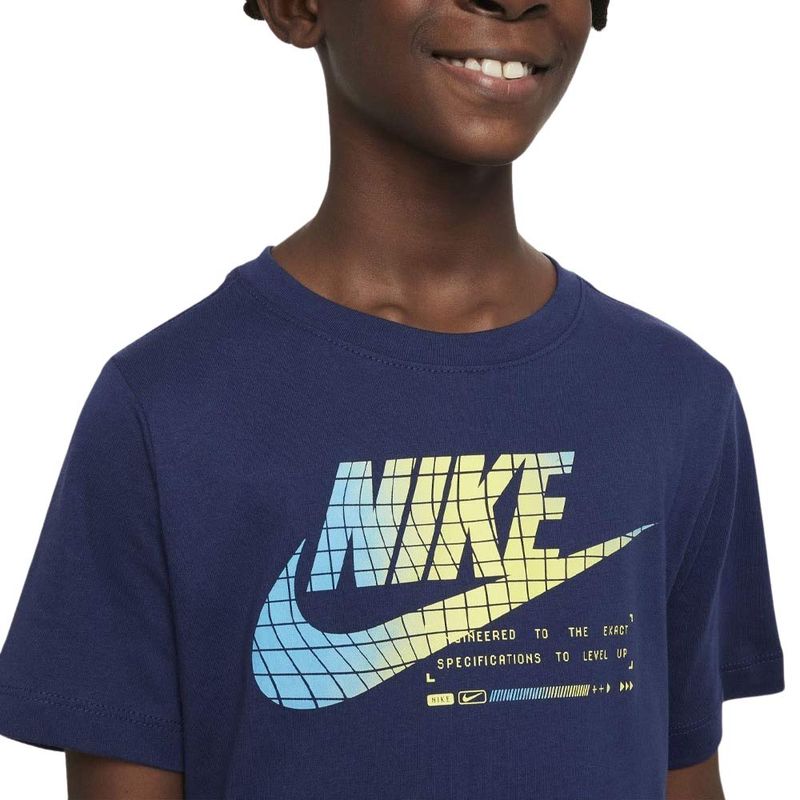 Camiseta-Nike-Club-Infantil