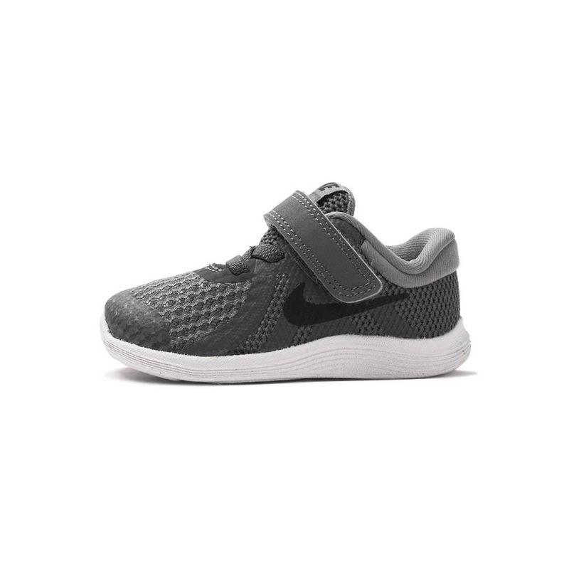 Nike revolution cheap 4 gray