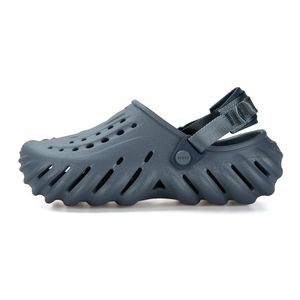 Sandália Crocs Echo