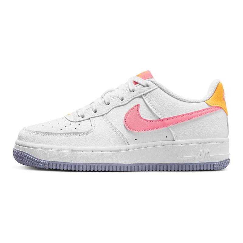 Nike air force 1 with hot sale pink tick