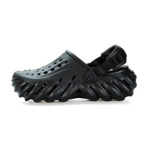 Sandália Crocs Echo