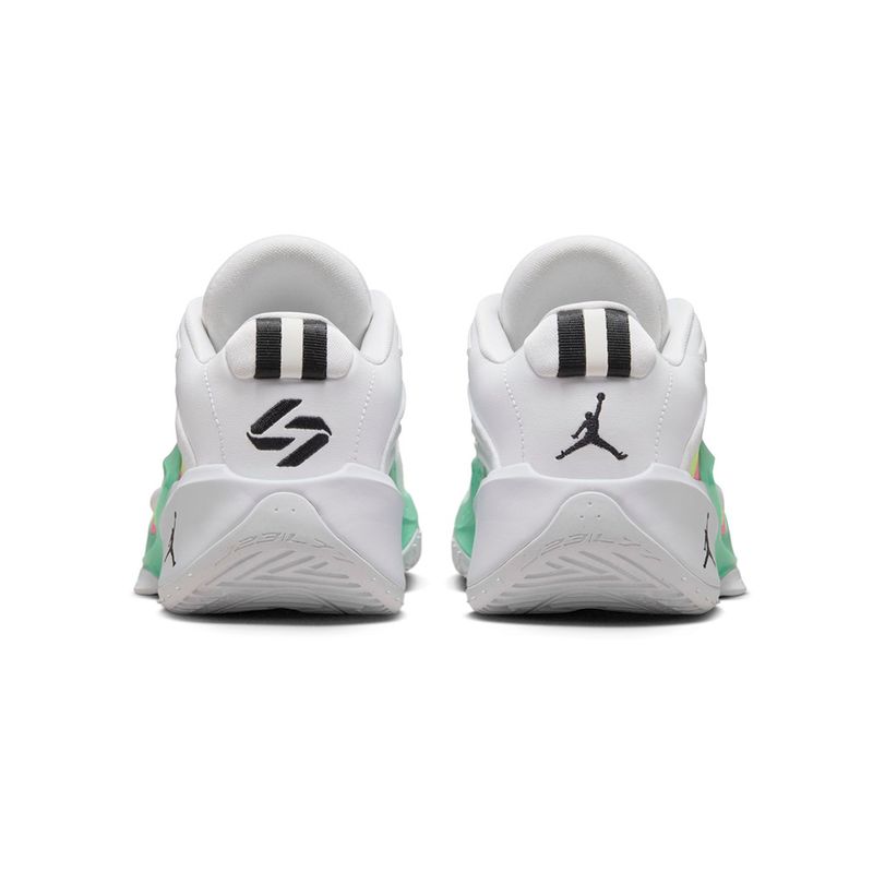 Tenis-Jordan-Luka-3-V3-Infantil