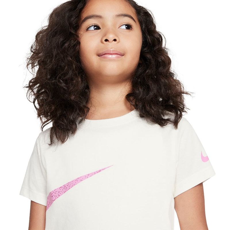 Camiseta-Nike-Swoosh-Spirit-Infantil