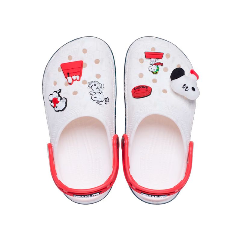 Sandalia-Crocs-Peanuts-Classic-Clog-Infantil