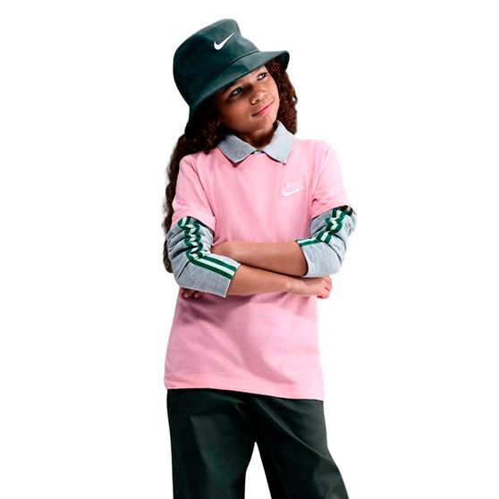 Camiseta Nike Sportswear Futura Infantil