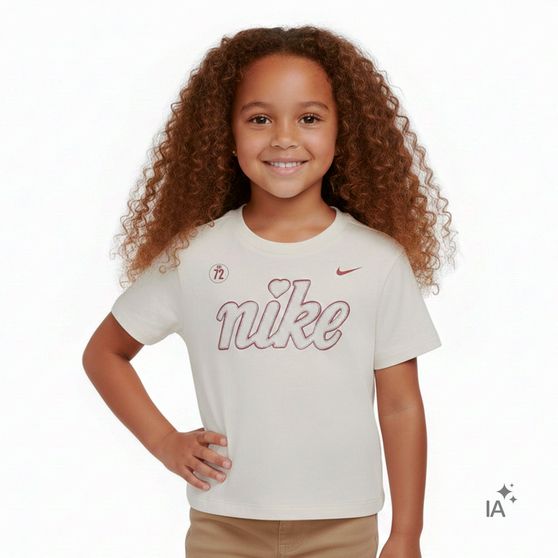 Camiseta Nike Cozy Infantil